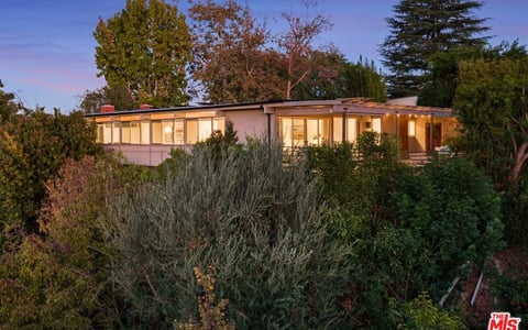 11526 Laurelcrest Drive, Studio City, CA 91604