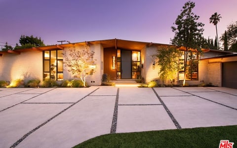 17340 Clark Street, Encino, CA 91316