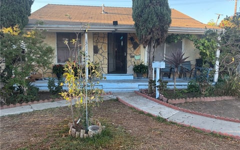 1310 W Tichenor, Compton, CA 90220