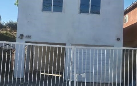 1632 E Imperial Hwy E, Los Angeles, CA 90059