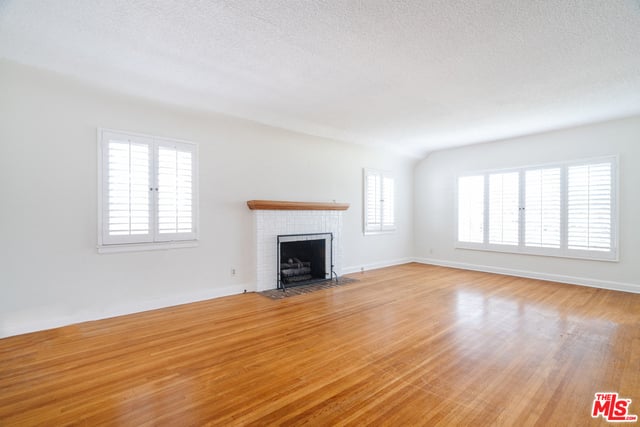3875 Marcasel Avenue, Los Angeles, CA 90066 — photo 13 of 41