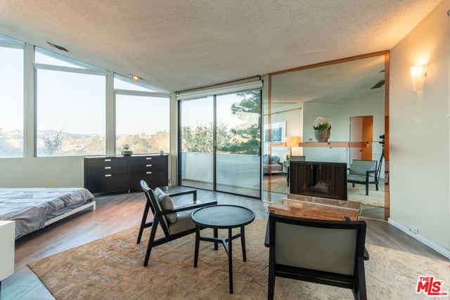 960 Stradella Road, Los Angeles, CA 90077 — photo 16 of 28