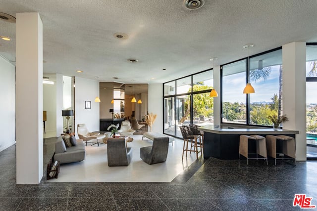 960 Stradella Road, Los Angeles, CA 90077 — photo 9 of 28