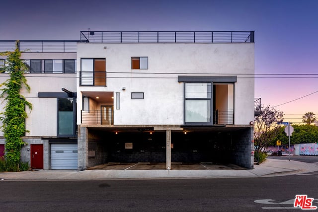 1113 ELECTRIC Avenue 1, Venice, CA 90291 — photo 4 of 41