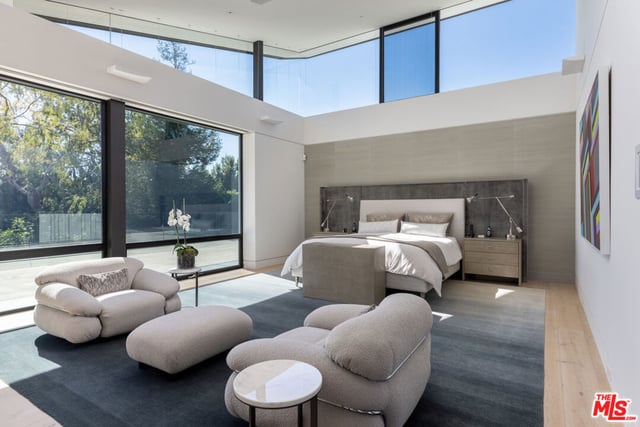 814 Toulon Drive, Pacific Palisades, CA 90272 — photo 20 of 45