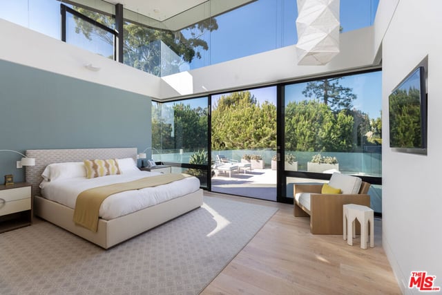 814 Toulon Drive, Pacific Palisades, CA 90272 — photo 29 of 45