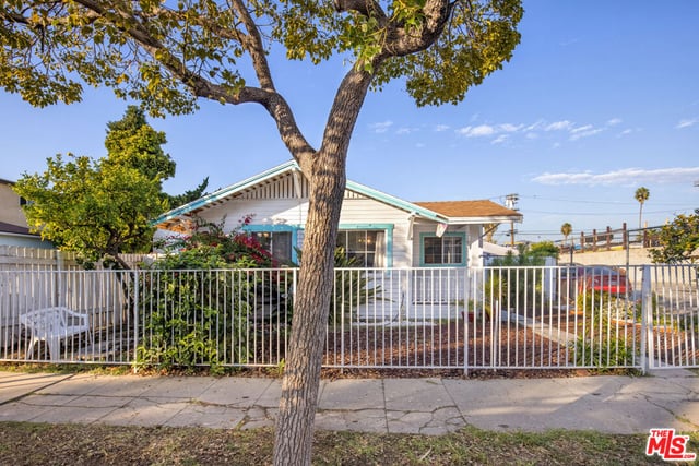 6021 Romaine Street, Los Angeles, CA 90038 — photo 2 of 21