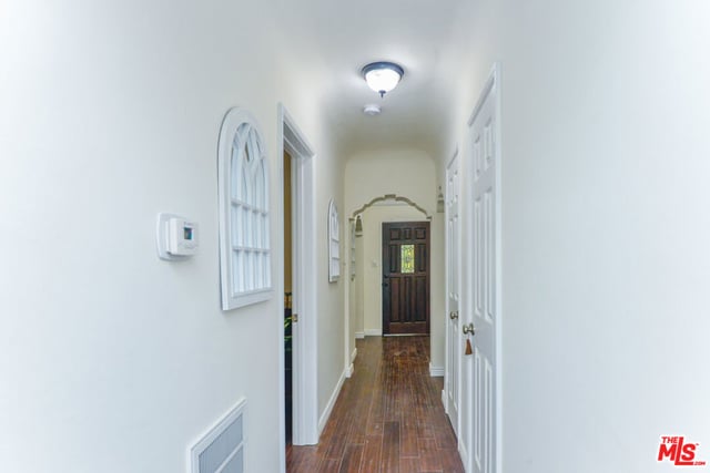 1017 S Alfred Street, Los Angeles, CA 90035 — photo 35 of 63