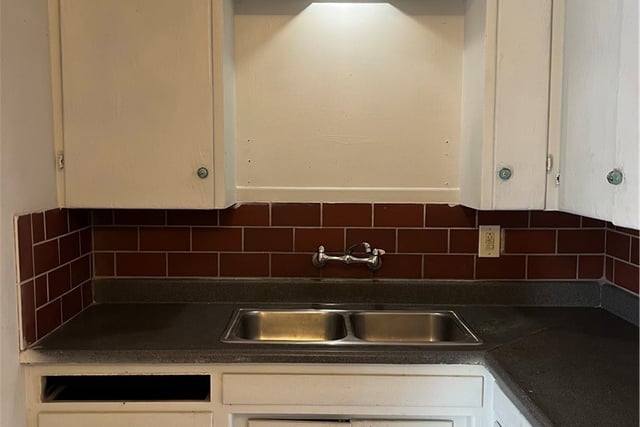 5301 Huntington Drive N, Los Angeles, CA 90032 — photo 9 of 13