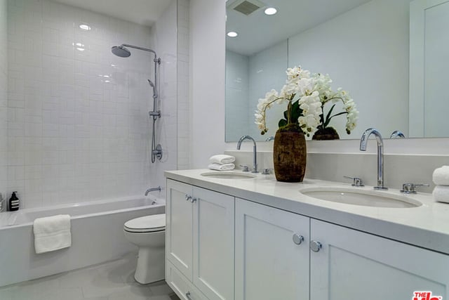 4747 Ambrose Avenue, Los Angeles, CA 90027 — photo 24 of 35