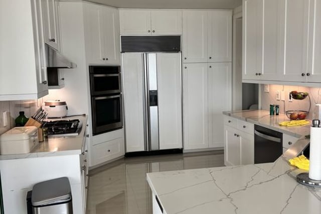 10727 Wilshire Boulevard 2002, Los Angeles, CA 90024 — photo 25 of 45