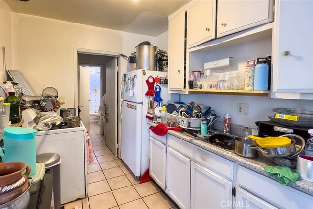 1837 Beloit Avenue, Los Angeles, CA 90025 — photo 38 of 46