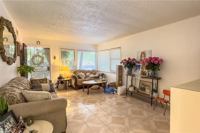 1837 Beloit Avenue, Los Angeles, CA 90025 — photo 13 of 47
