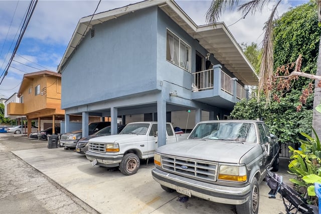 1837 Beloit Avenue, Los Angeles, CA 90025 — photo 24 of 47