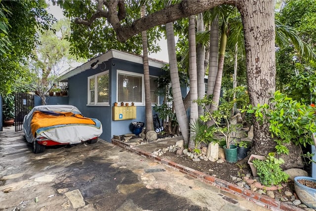 1837 Beloit Avenue, Los Angeles, CA 90025 — photo 7 of 47