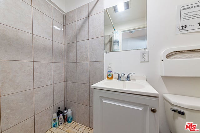 1717 Crenshaw Boulevard, Los Angeles, CA 90019 — photo 17 of 19