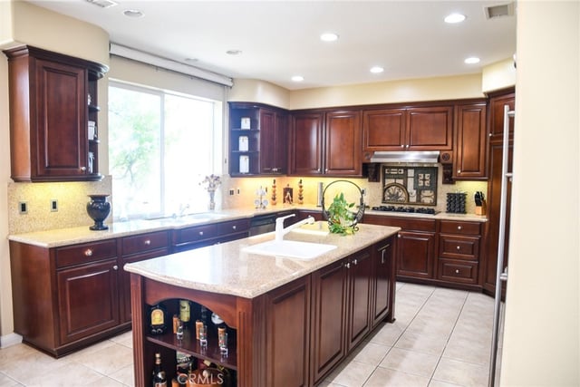 20370 Via Cellini, Porter Ranch, CA 91326 — photo 6 of 17