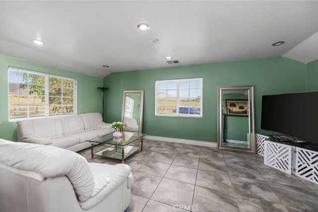 10262 Sierra Highway, Agua Dulce, CA 91390 — photo 21 of 65