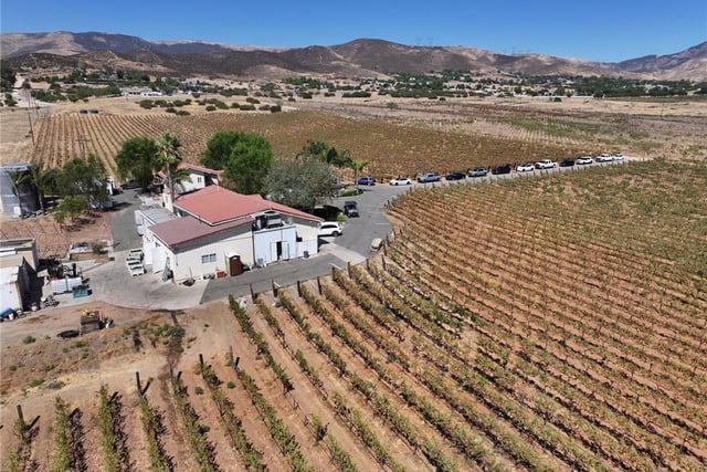 10262 Sierra Highway, Agua Dulce, CA 91390 — photo 62 of 65