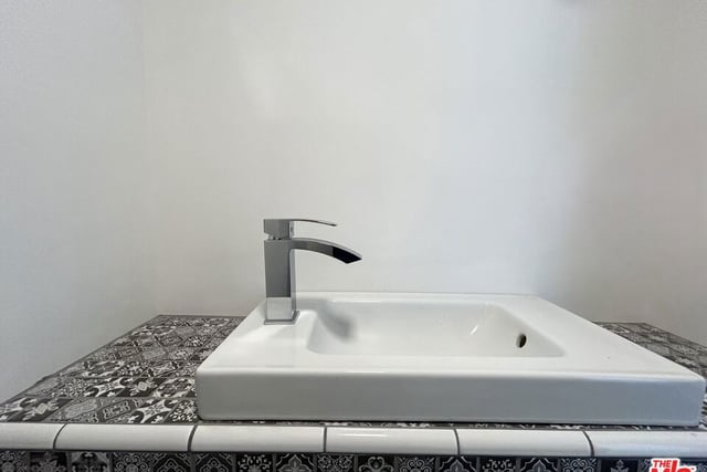 16321 Pacific Coast Highway 41, Pacific Palisades, CA 90272 — photo 10 of 23