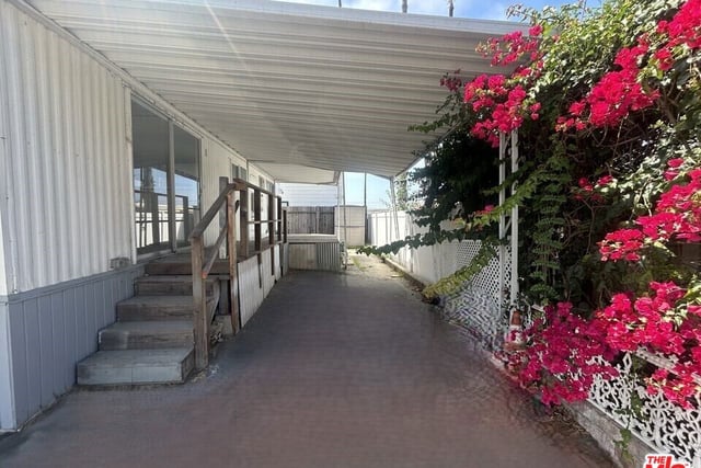 16321 Pacific Coast Highway 41, Pacific Palisades, CA 90272 — photo 11 of 23