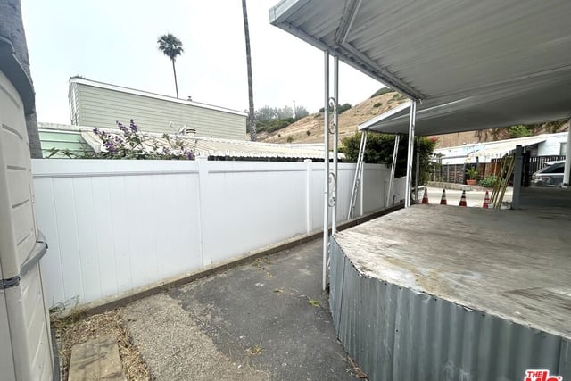16321 Pacific Coast Highway 41, Pacific Palisades, CA 90272 — photo 16 of 23