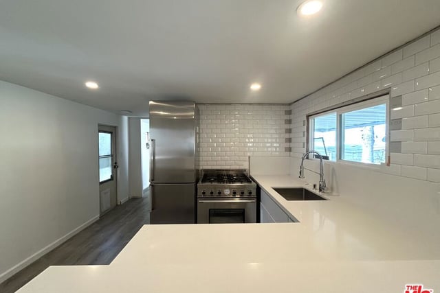 16321 Pacific Coast Highway 41, Pacific Palisades, CA 90272 — photo 3 of 23
