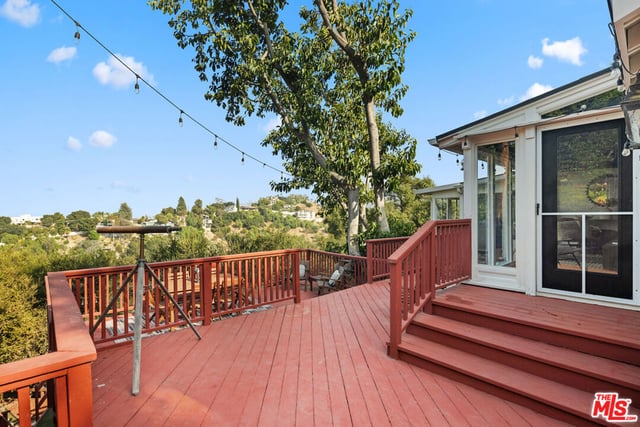 3750 Alta Mesa Drive, Studio City, CA 91604 — photo 20 of 28