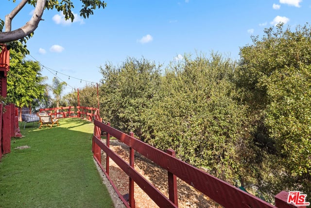 3750 Alta Mesa Drive, Studio City, CA 91604 — photo 23 of 28