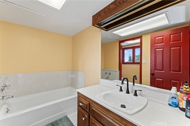 35640 Dormer Road, Agua Dulce, CA 91390 — photo 12 of 65