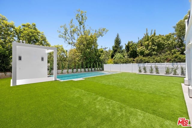 155 N Anita Avenue, Los Angeles, CA 90049 — photo 30 of 30