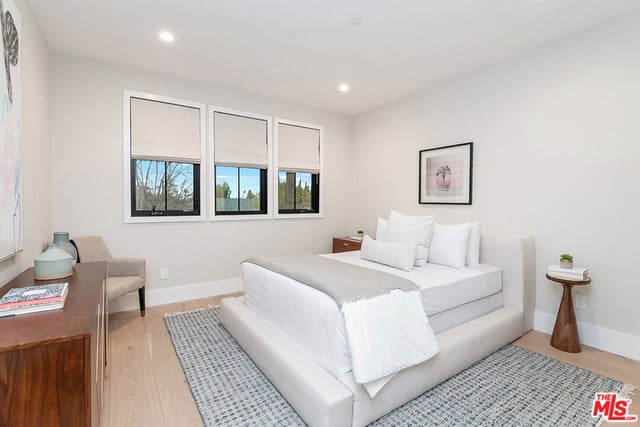 831 N Spaulding Avenue, Los Angeles, CA 90046 — photo 17 of 26