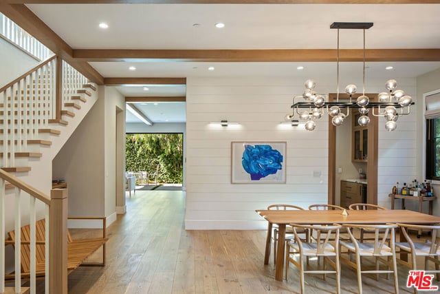 831 N Spaulding Avenue, Los Angeles, CA 90046 — photo 8 of 26