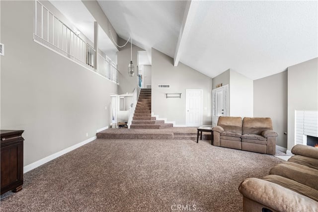 44028 Halcom Avenue, Lancaster, CA 93536 — photo 5 of 32