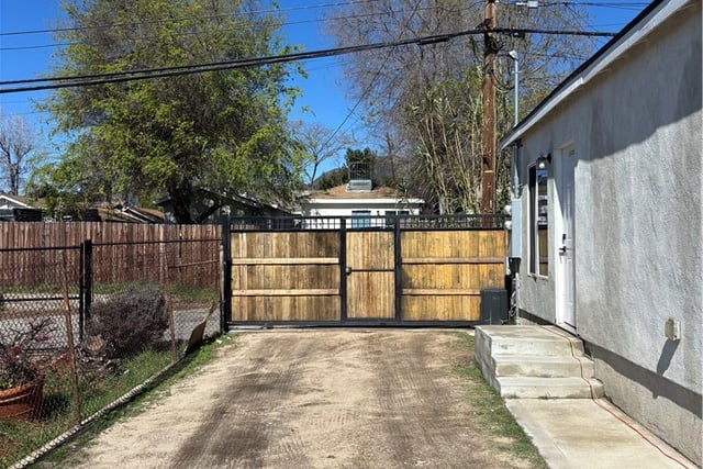 13307 Herron Street, Sylmar, CA 91342 — photo 21 of 32