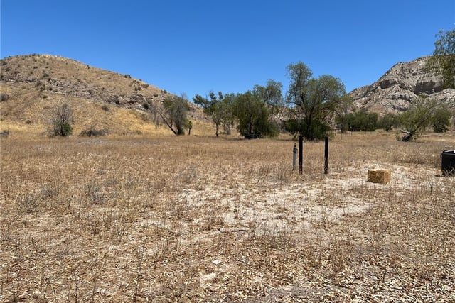 15840 Sierra Highway, Canyon Country, CA 91390 — photo 15 of 22