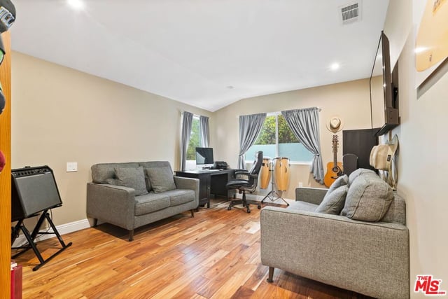 436 Levering Avenue, Los Angeles, CA 90024 — photo 42 of 69