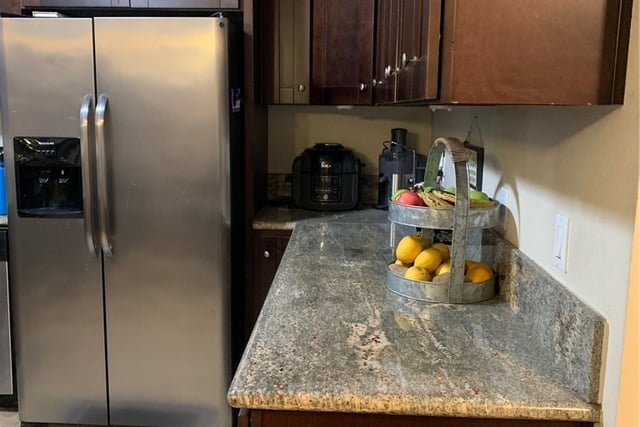 10316 S San Pedro Street, Los Angeles, CA 90003 — photo 14 of 34