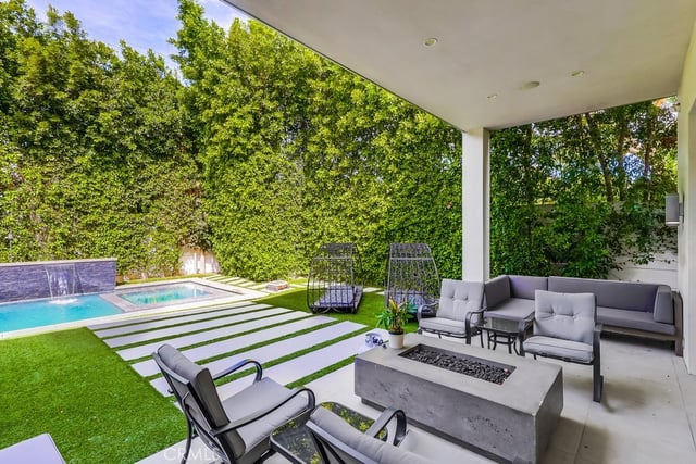 737 N Cherokee Avenue, Los Angeles, CA 90038 — photo 43 of 50