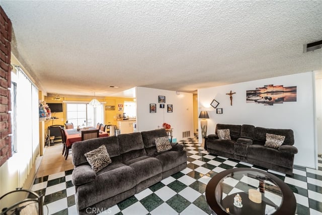 606 S Darney Avenue, West Covina, CA 91792 — photo 11 of 45