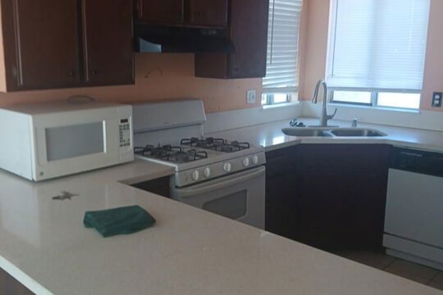 2114 El Domingo Circle 8, Lancaster, CA 93536 — photo 10 of 11