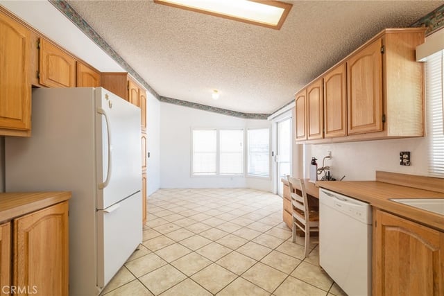 19620 W Avenue A, Lancaster, CA 93536 — photo 25 of 32