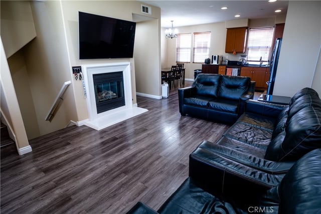 216 W Merlot Drive, Covina, CA 91723 — photo 4 of 22