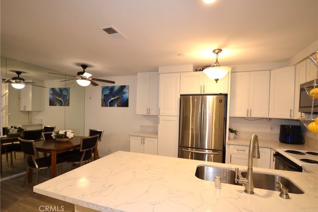 8712 Chessington Drive 255D, Inglewood, CA 90305 — photo 7 of 31