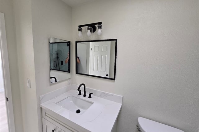 70 Harkness Avenue 4, Pasadena, CA 91106 — photo 11 of 16