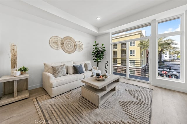 168 S Monterey Street 411, Alhambra, CA 91801 — photo 4 of 49