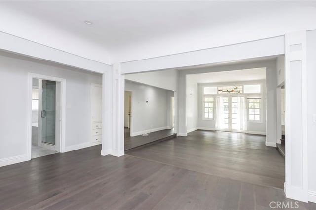 1541 N Stanley Avenue, Los Angeles, CA 90046 — photo 4 of 52