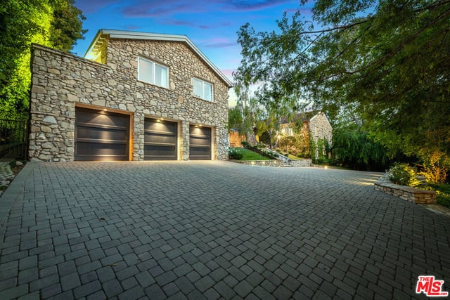 422 Parkwood Drive, Los Angeles, CA 90077 — photo 46 of 54