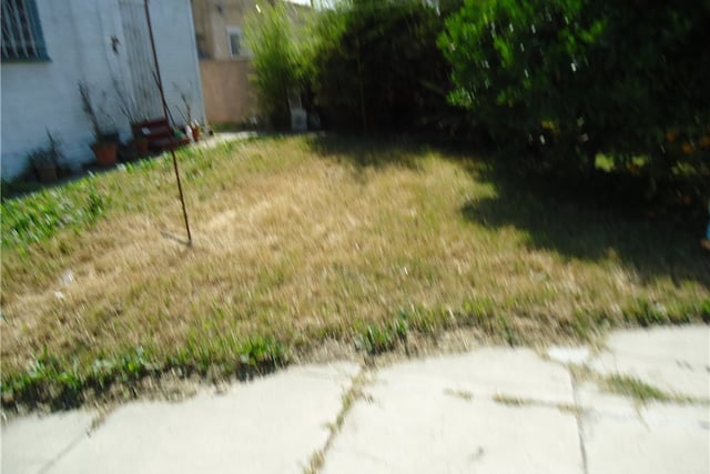 1723 browning blvd., Los Angeles, CA 90062 — photo 4 of 6