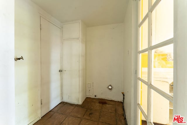 9870 Woodale Avenue, Arleta, CA 91331 — photo 25 of 32